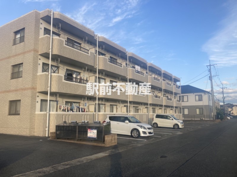 【鳥栖市本鳥栖町のマンションのロビー】