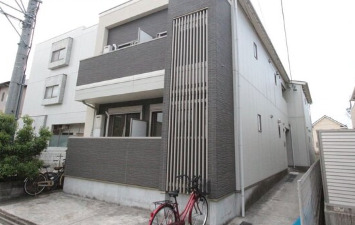 【クレフラスト鳥神町の建物外観】