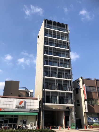 広島市西区中広町のマンションの建物外観