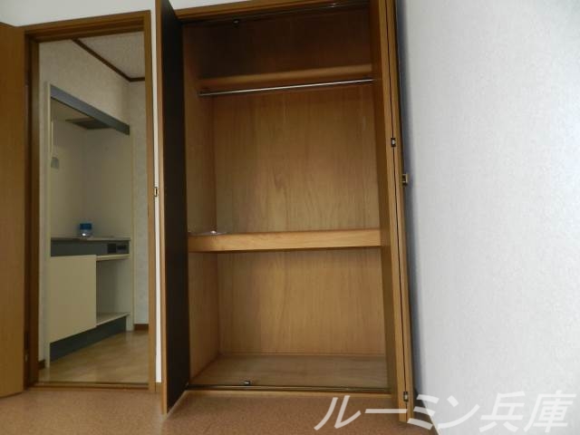 ルーキー東条マンションの内装写真