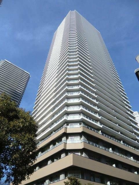 リエトコート武蔵小杉イーストタワーの外観
