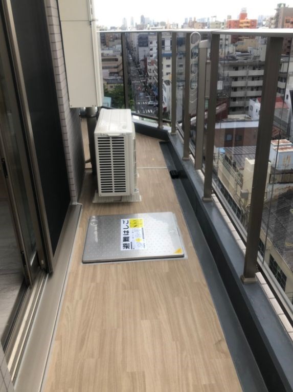 バルコニー