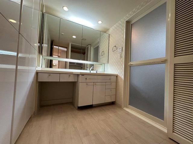 洗面設備　洗面所