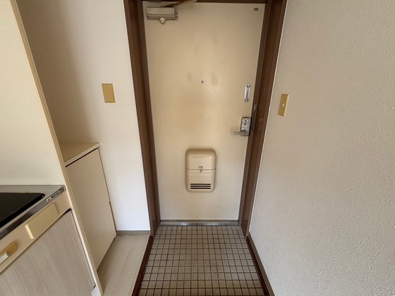 玄関　※別部屋の写真です