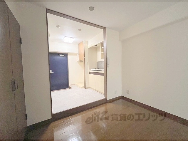 居室・リビング　洋室