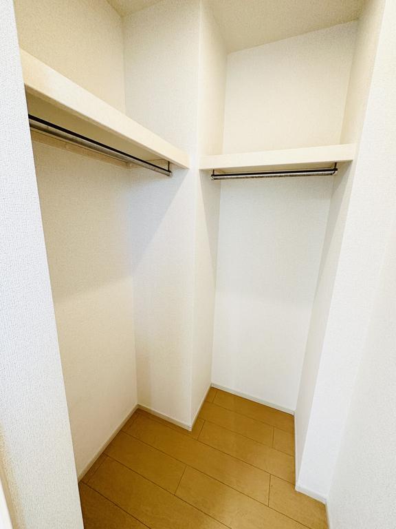 収納　ウォークインクローゼット