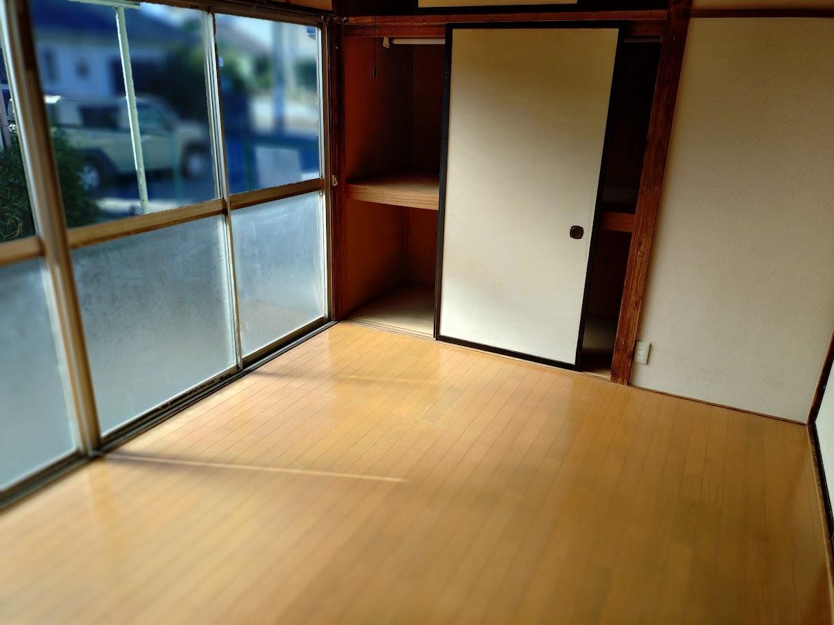 加藤貸住宅の居間写真
