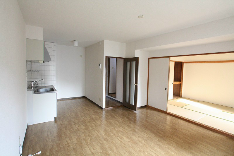 居室・リビング　※現況優先