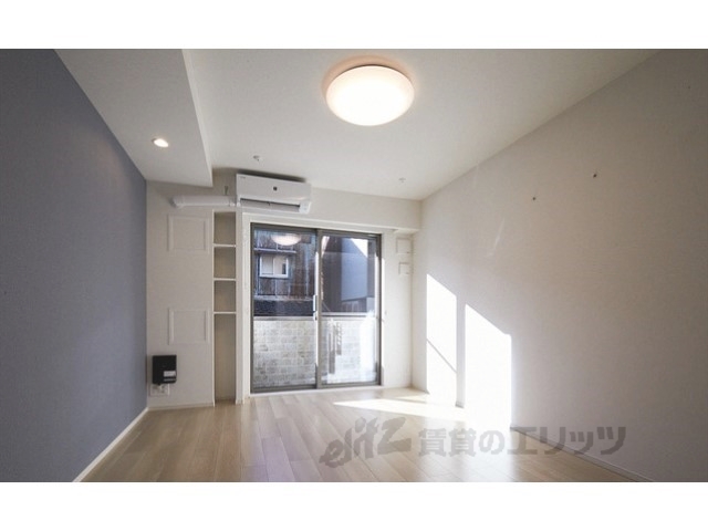 居室・リビング　同仕様