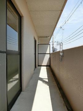 ヴェルテ茨木　バルコニー　ベランダ