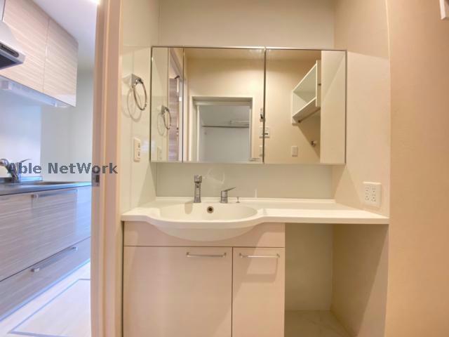 洗面設備　※同型・現況優先