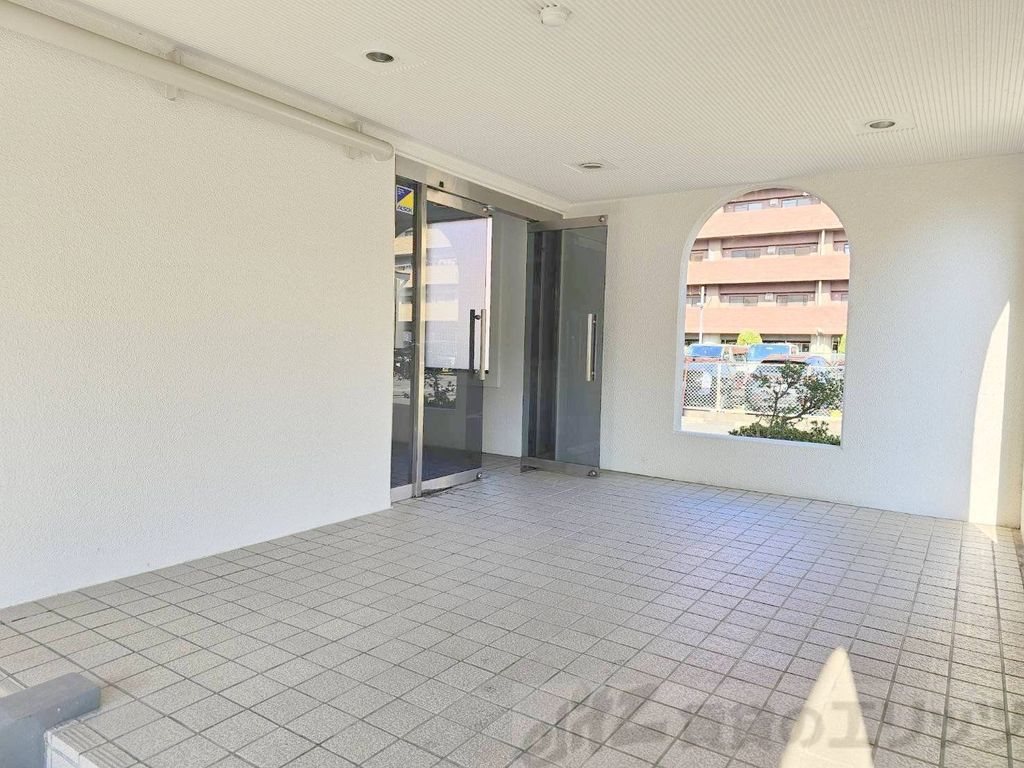 ロビー　エントランス