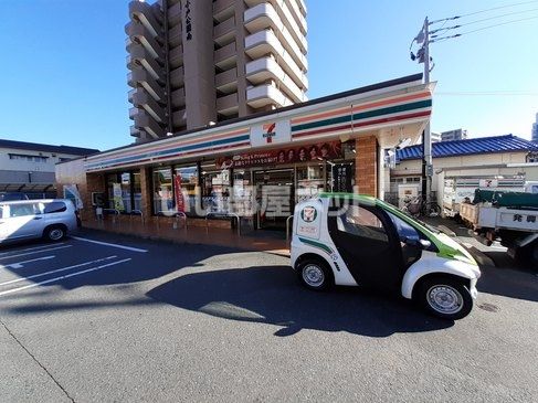 コンビニ　セブンイレブン 福岡小戸4丁目店（コンビニ）まで438m