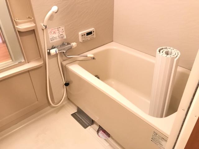 バス・シャワールーム　バス