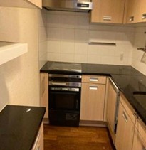 キッチン　コンパクトなキッチンで掃除もラクラク