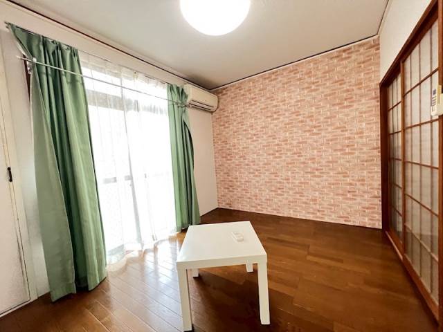 居室・リビング　※他号室イメージ