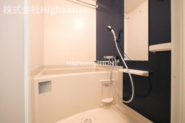 バス・シャワールーム　お風呂です