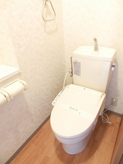 トイレ　※別部屋参考写真