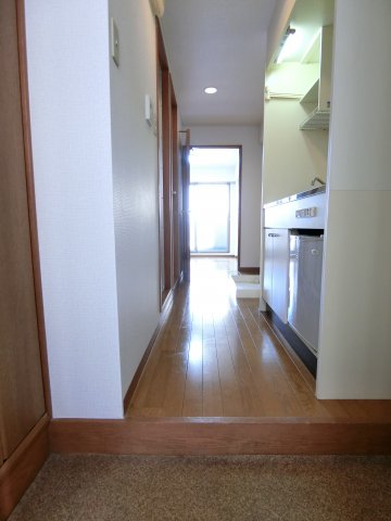 玄関　詳細は、RISUMO江坂本店→06-6155-7137まで♪