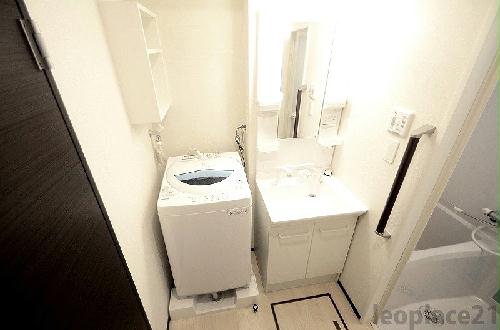 洗面設備　備品や設備仕様は号室等により異なります現地をご確認下さい。
