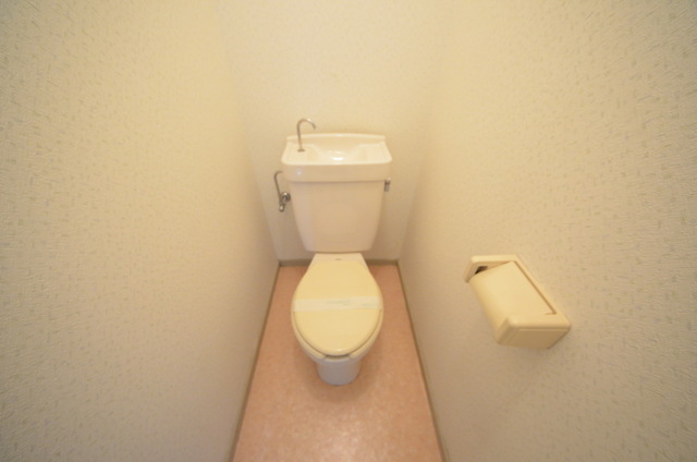 トイレ　～一番落ち着く場所かも～