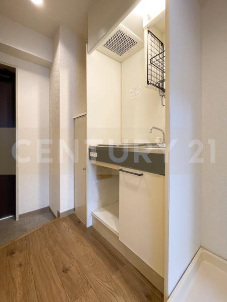 玄関　※他のお部屋の写真です。