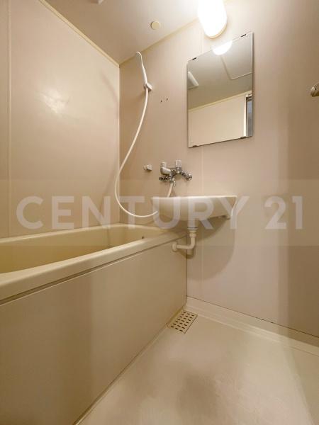 バス・シャワールーム　※他のお部屋の写真です。