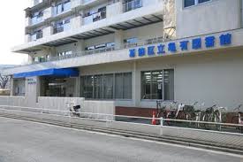 図書館　葛飾区立亀有図書館（図書館）まで352m