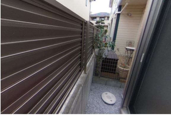 バルコニー　現況優先