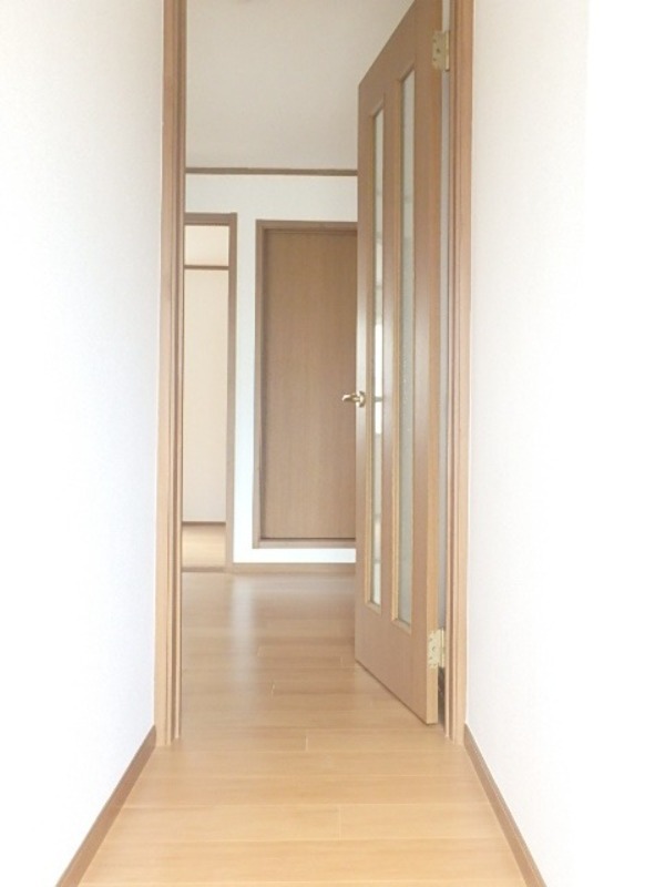 玄関　図面と現状に相違がある場合には現状を優先