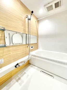バス・シャワールーム　同メーカー施工例参考イメージ画像