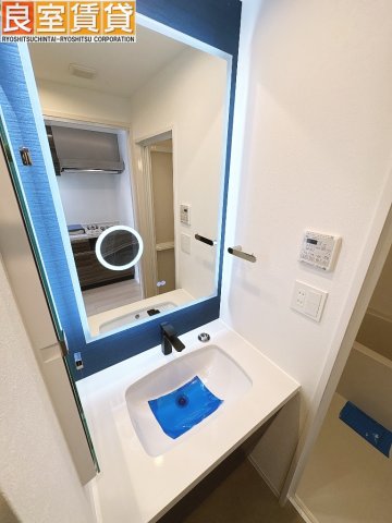 洗面設備　洗髪洗面化粧台