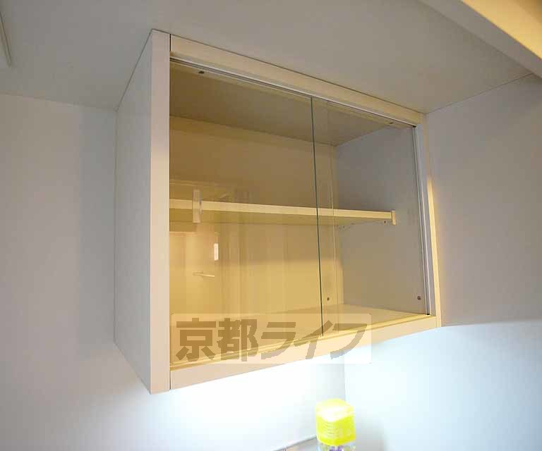 その他部屋・スペース　キッチン上部は食器を置けます