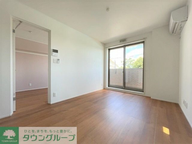 居室・リビング　★お部屋探しは株式会社タウンハウジング東京まで★