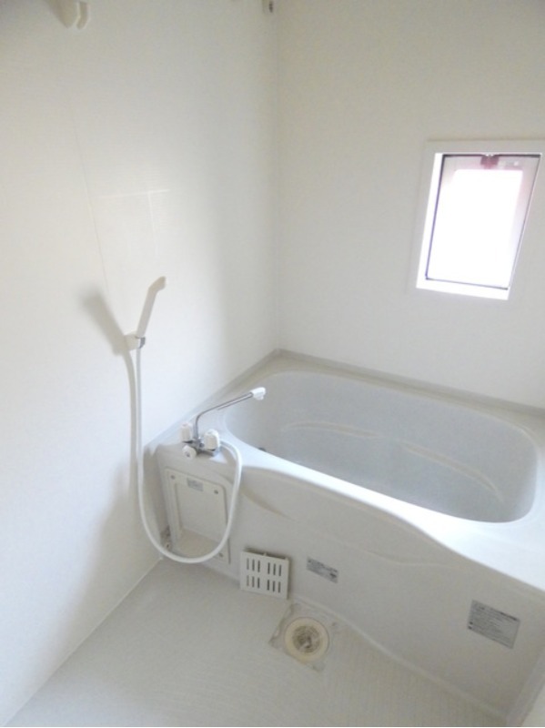 バス・シャワールーム　図面と現状に相違がある場合には現状を優先