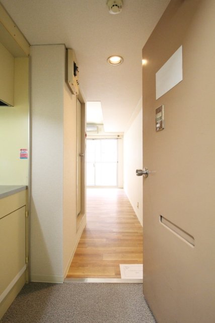 玄関　明るい玄関です