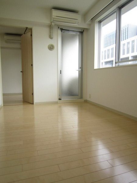 居室・リビング　LDK10.6帖