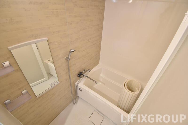 バス・シャワールーム　風呂