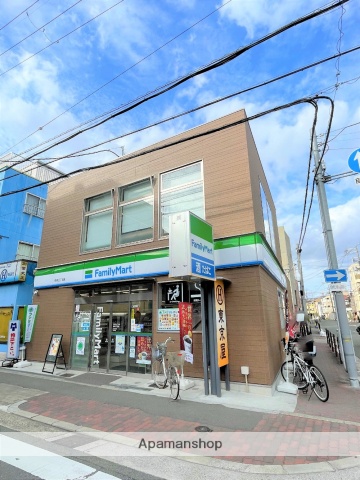 コンビニ　ファミリーマート（コンビニ）まで459m