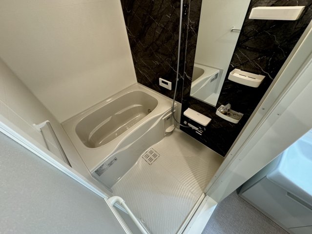 バス・シャワールーム　写真は別の部屋のものです。