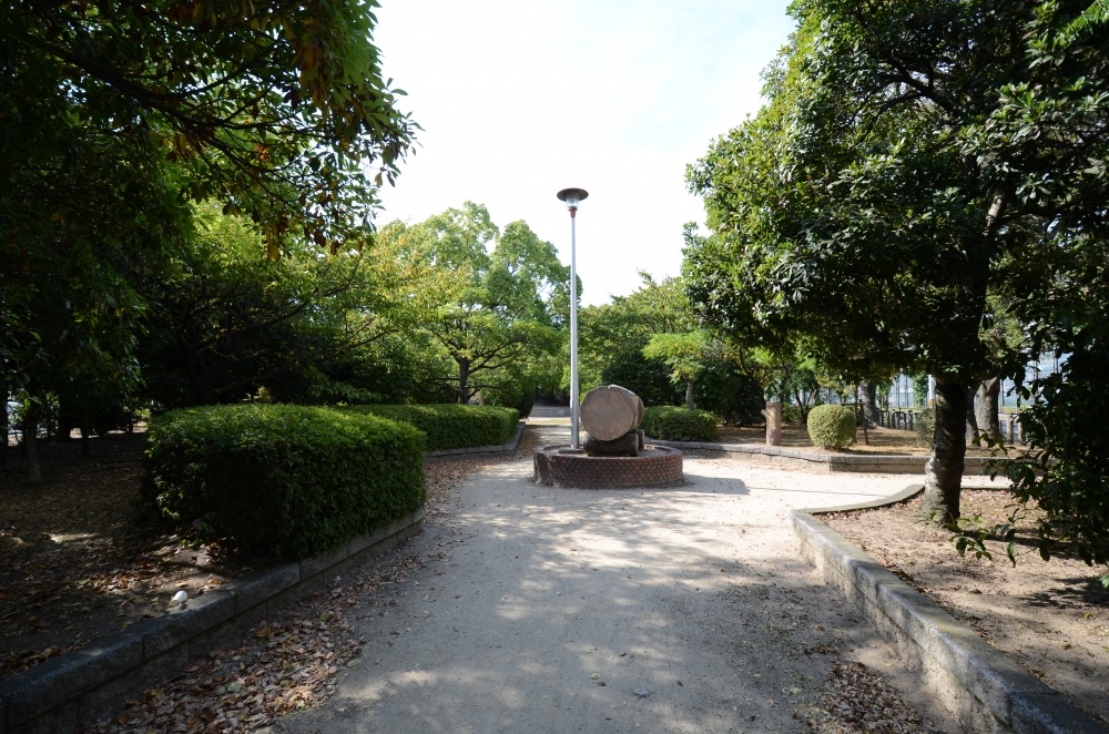 公園　上の池公園（公園）まで260m