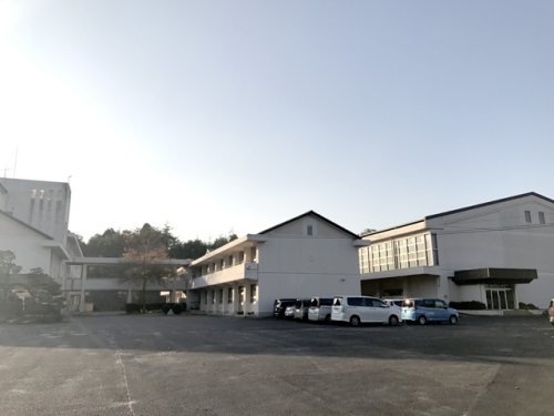 中学校　南姫中学校（中学校）まで2166m