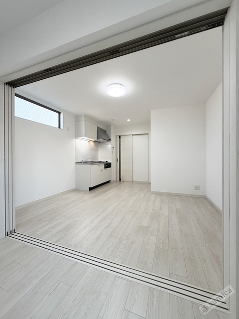 居室・リビング　角部屋となっております♪♪