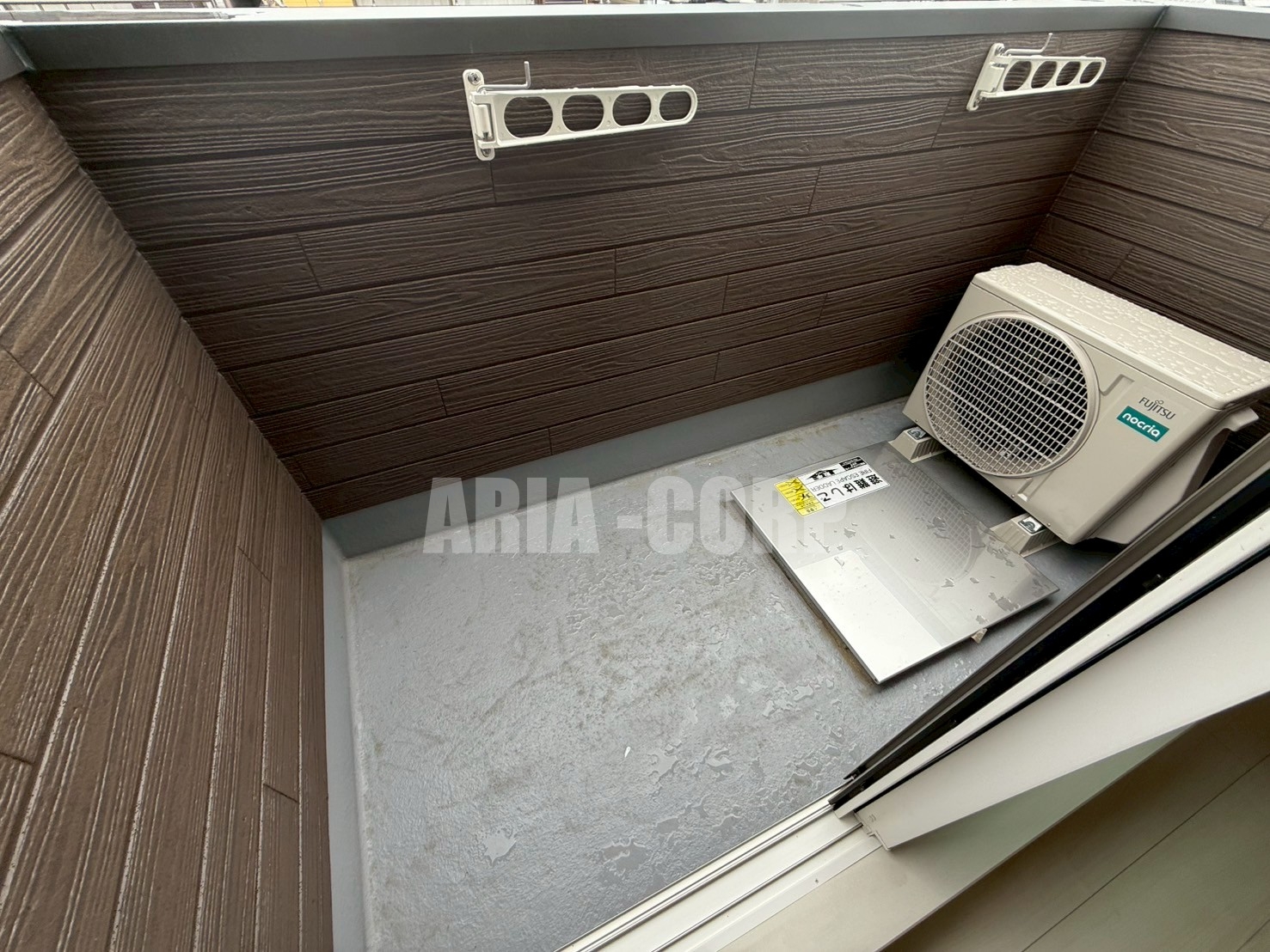 バルコニー　バルコニー、室内物干し、浴室乾燥と3箇所ご利用いただけます♪