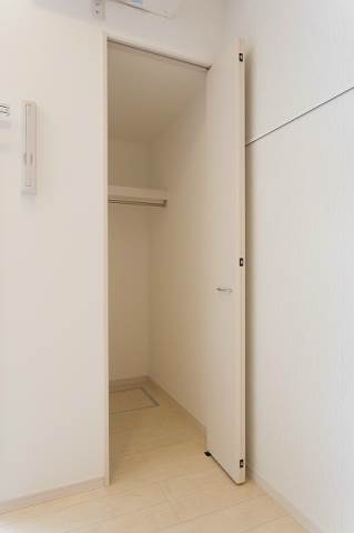 キッチン　収納スペース