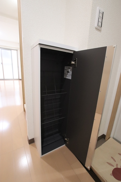 玄関　シューズボックス♪