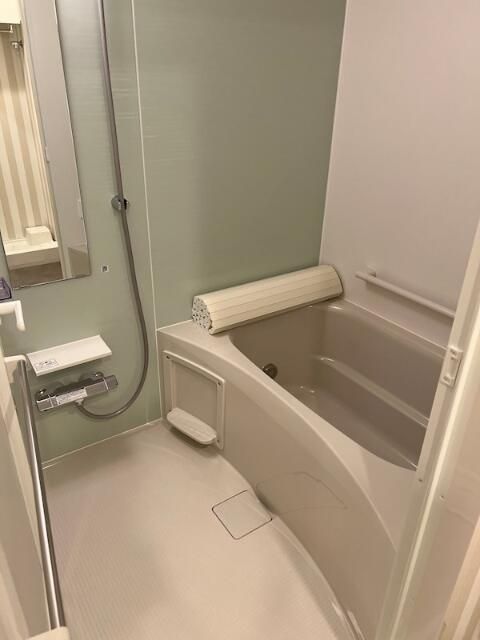 バス・シャワールーム　別部屋参考写真