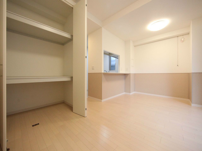 居室・リビング　ＬＤ10.5帖　カウンターキッチン