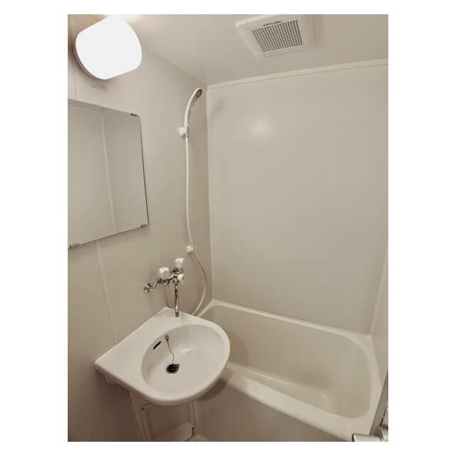 バス・シャワールーム　ラ・フラッツ　文京区千石1