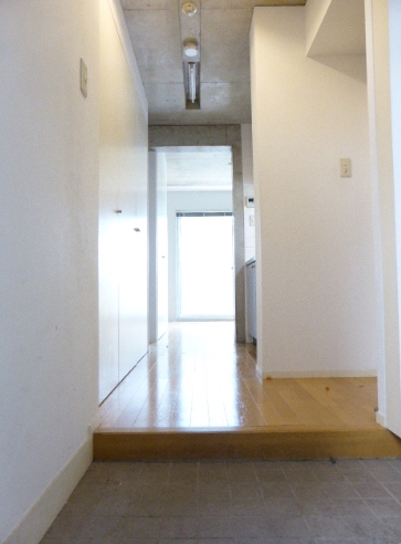 玄関　☆シューズボックス付き玄関スペース☆